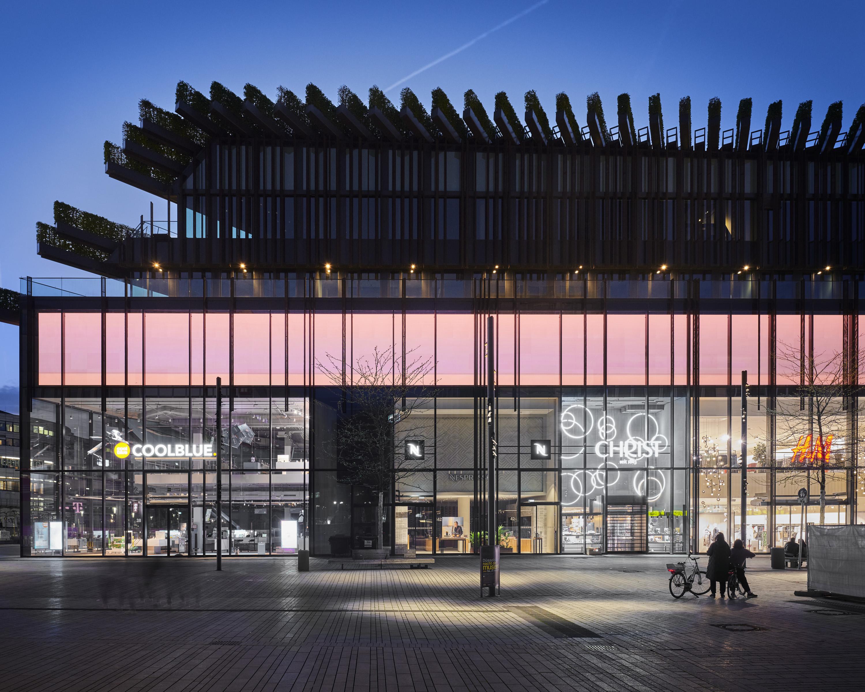 Installationsansicht KÖ-Bogen II, Klasse Prof.in Danica Dakić, Foto: © Kai Werner Schmidt